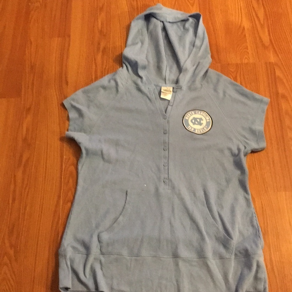 Creative Apparel short sleeve shirt with hoodie XL (V)